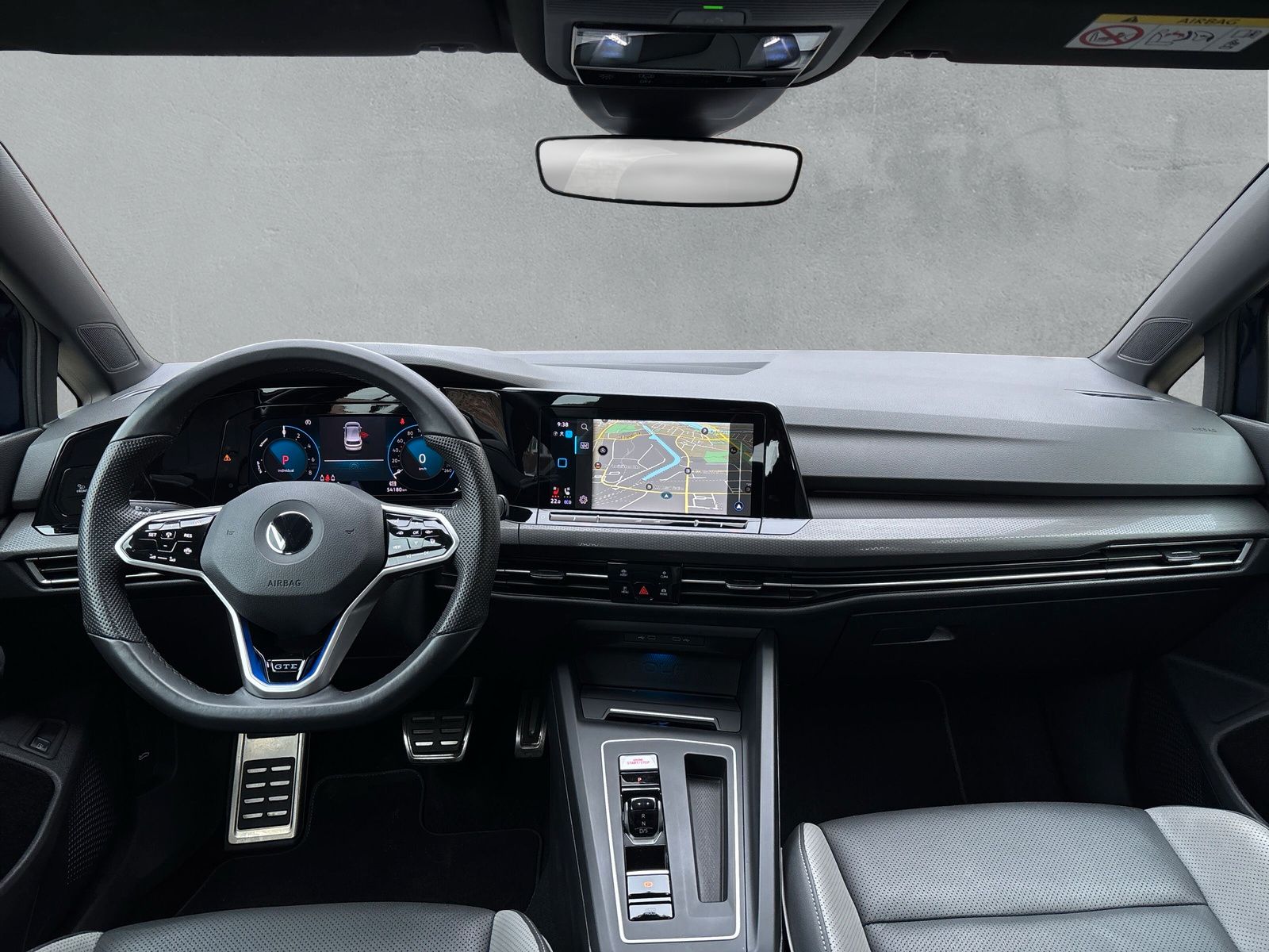 Fahrzeugabbildung Volkswagen Golf GTE 1.4 eHybrid DSG AHK RFK App-Connect