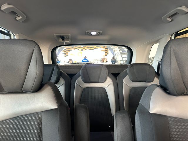 MYAUTOCENTER – Gebraucht- und Jahreswagen mit Werkstattservice in Pfaffenhofen Citroën C4 Picasso Intensive *Kamera*Navi*Sitzheiz*Spur*