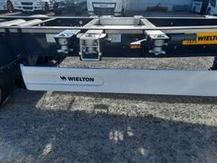 Fahrzeugabbildung Wielton 3-Achs Universal Containerchassis
