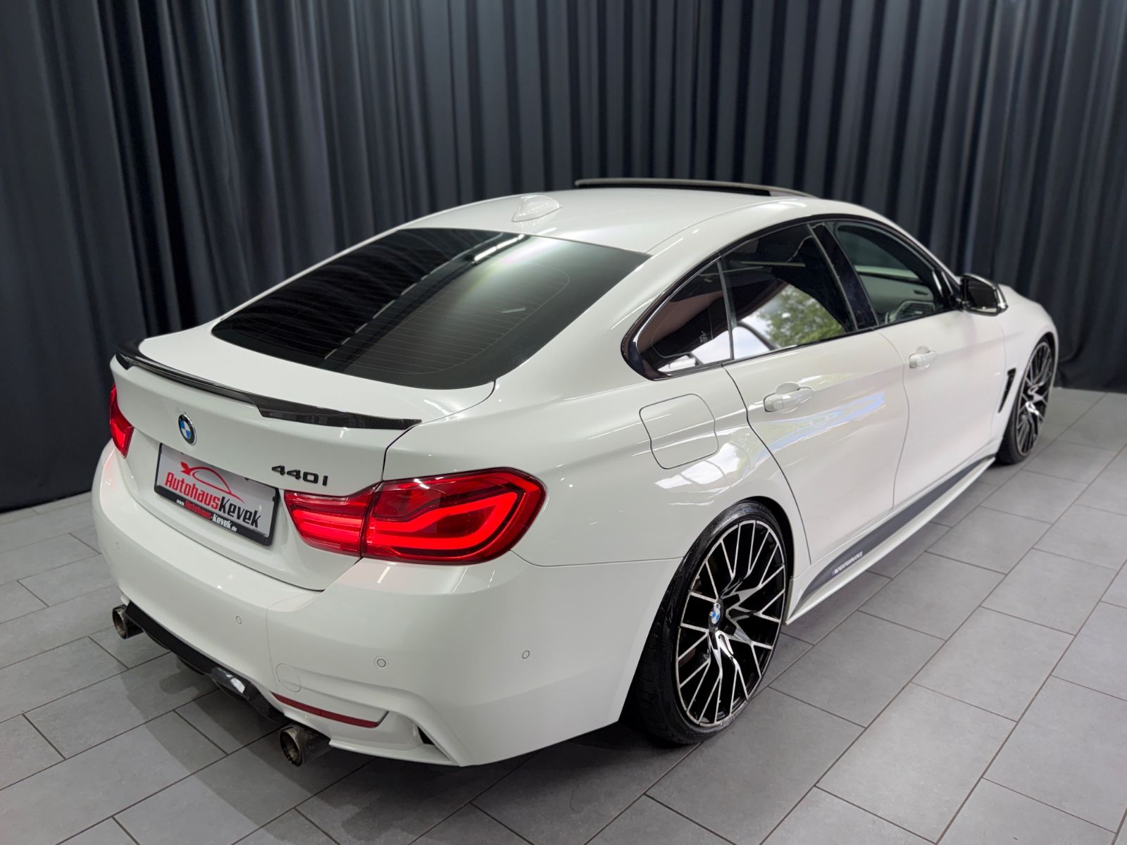 Fahrzeugabbildung BMW 440 Gran Coupé M-PAKET|MPPSK|H&K|HuD|LEDER|PANO