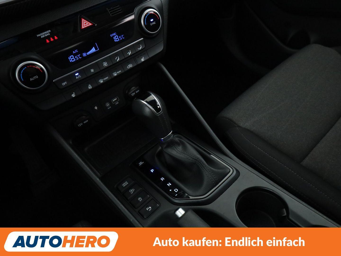 Hyundai Tucson 1.6 TGDI Trend 4WD Aut.*NAVI*TEMPO*PDC*