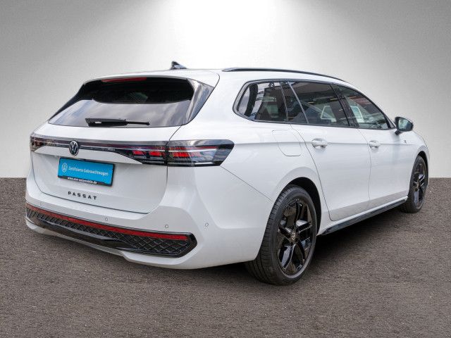 Volkswagen Passat Variant R-Line 2.0TDI 4M DSG PANO HUD AHK foto 3