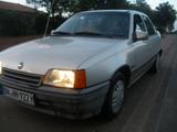 Opel Kadett - Opel Kadett mit Schiebedach