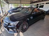 Mercedes-Benz C 400 C-Klasse Cabrio 4Matic AMG LED LEDER - : Cabrio