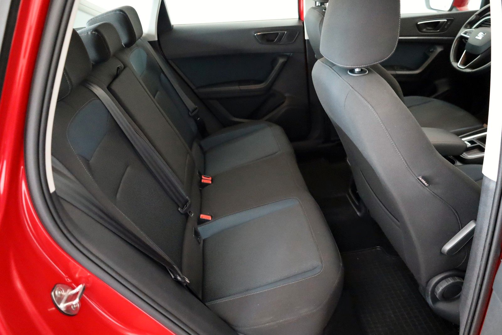 Fahrzeugabbildung SEAT Ateca Style Navi,LED,Apple CarPlay,PDC