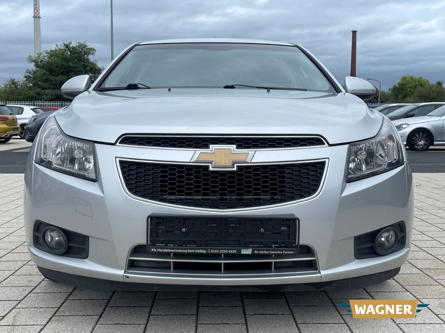 Fahrzeugabbildung Chevrolet Cruze Hatchback LT 1.7D Klimaanlage Tüv 06/2026