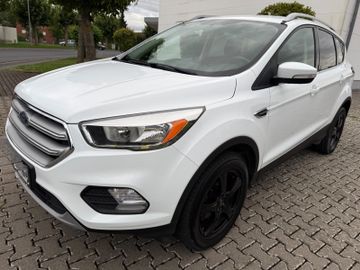 Ford Kuga - 2
