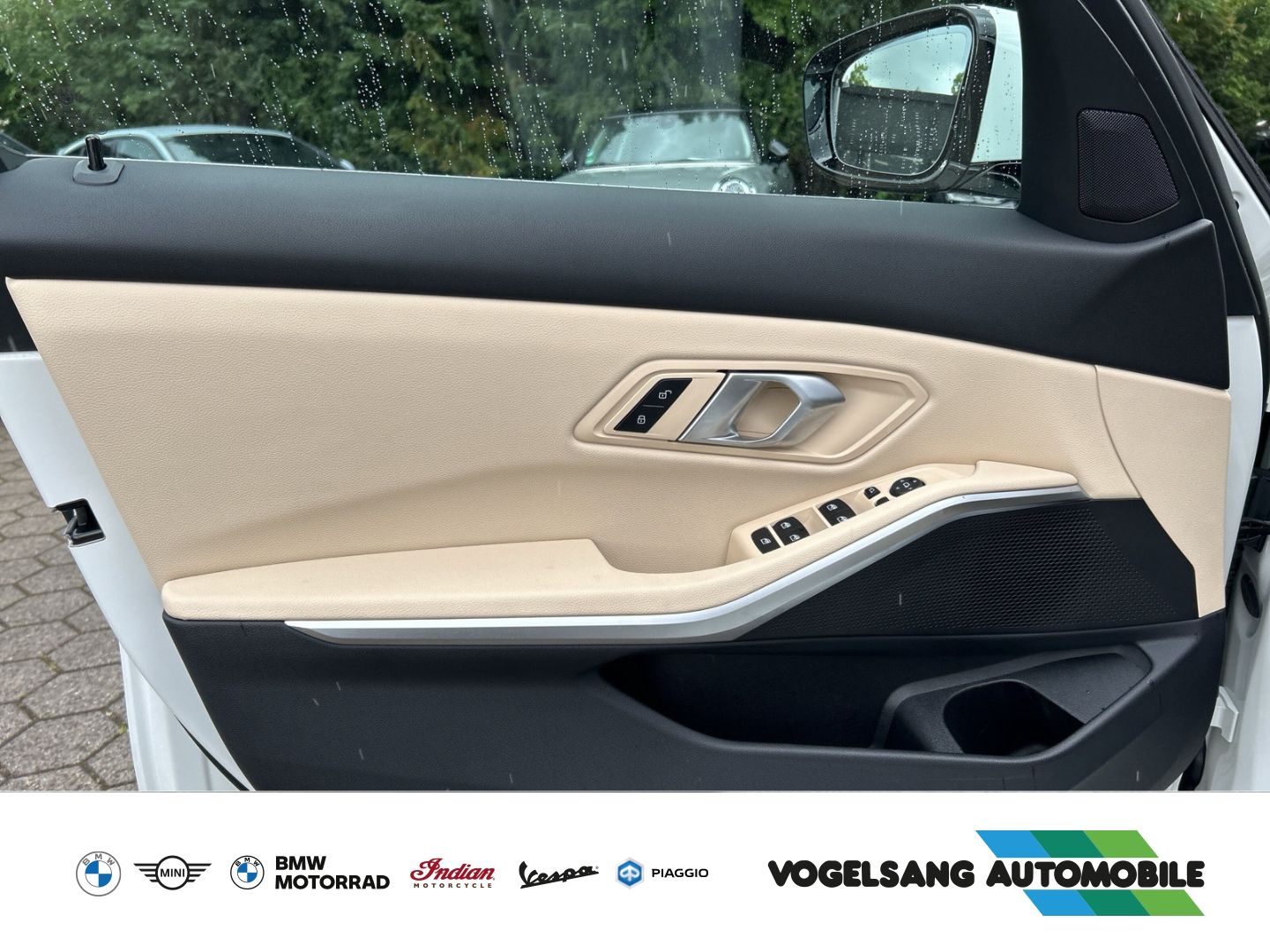 Fahrzeugabbildung BMW 320 d Lim.,M Sport,AHK,ACC,HIFI,Curved Display