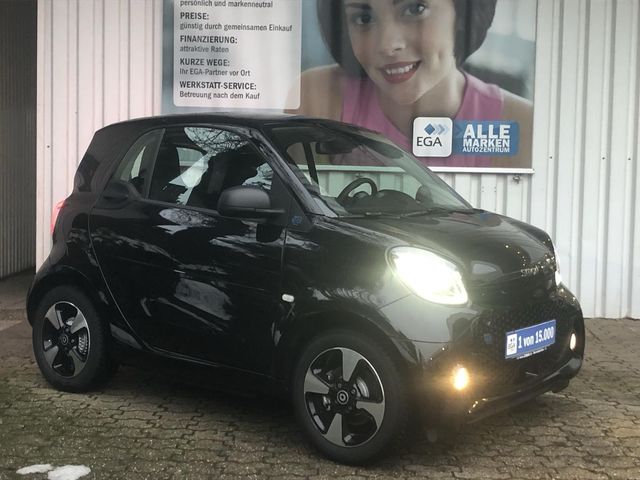 Smart ForTwo EQ*EXCLUSIVE*22kW*PANORAMA*SHZ*CAM*MEDIA*