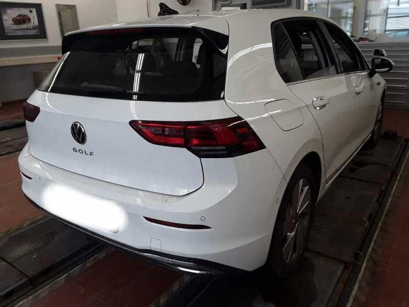 Volkswagen Golf Style *AHK*HUD*KAMERA*PANO*HARMAN KARDON*