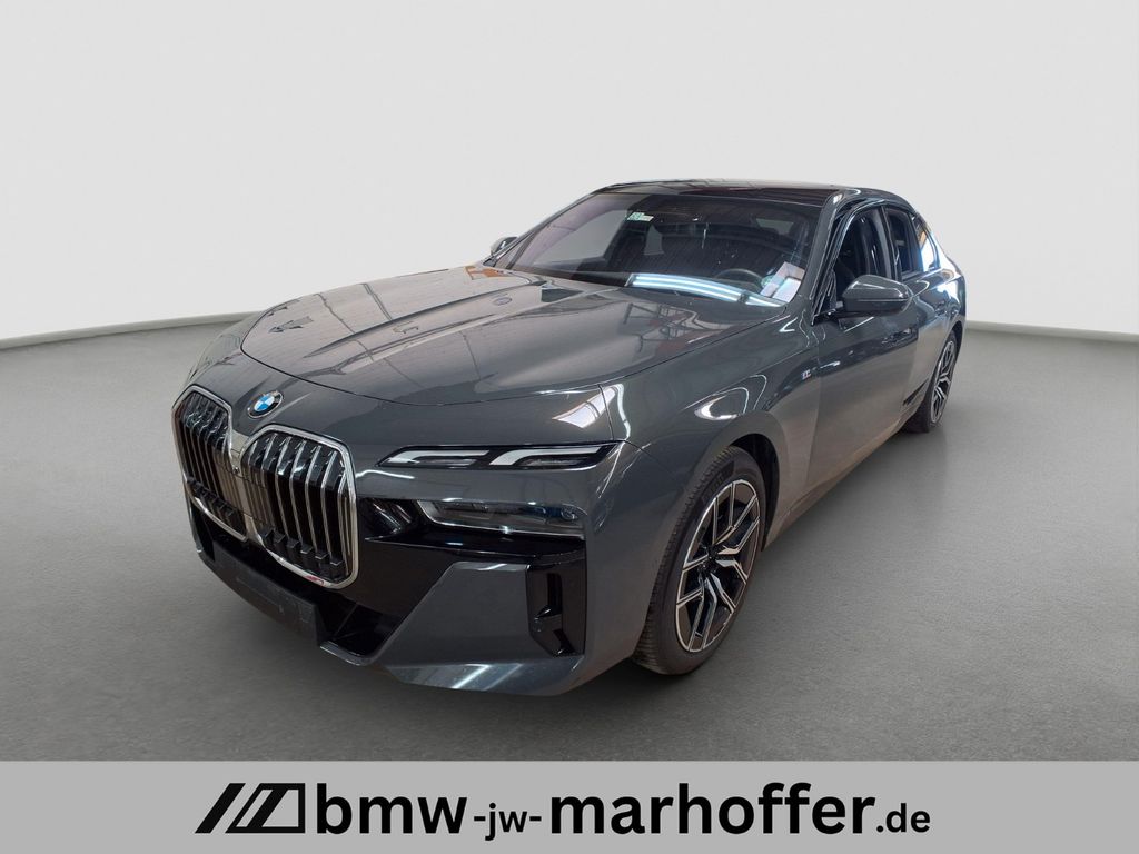BMW 740