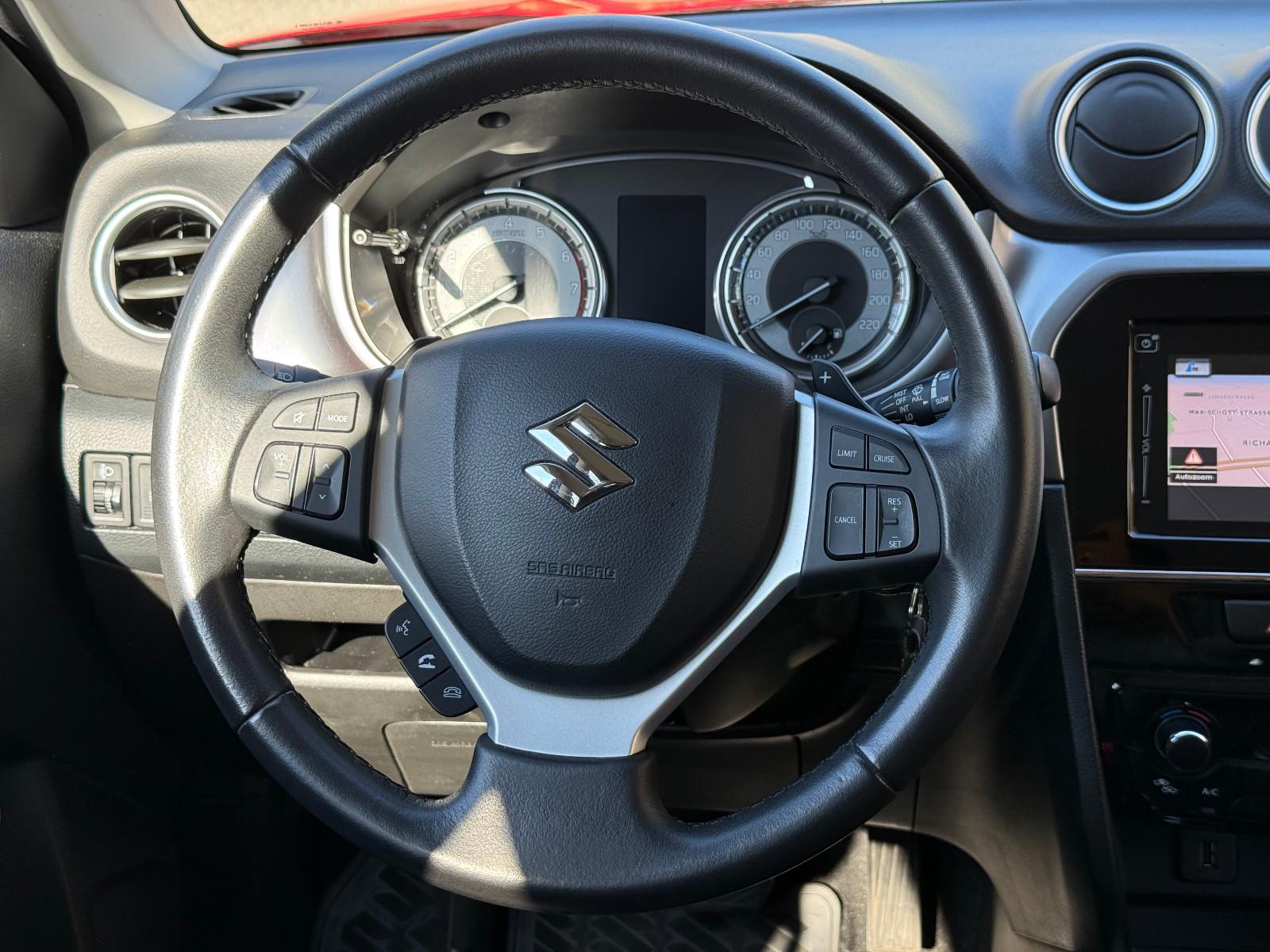 Suzuki Vitara 1.0 4x2 Automatik SHZ Klima Navi