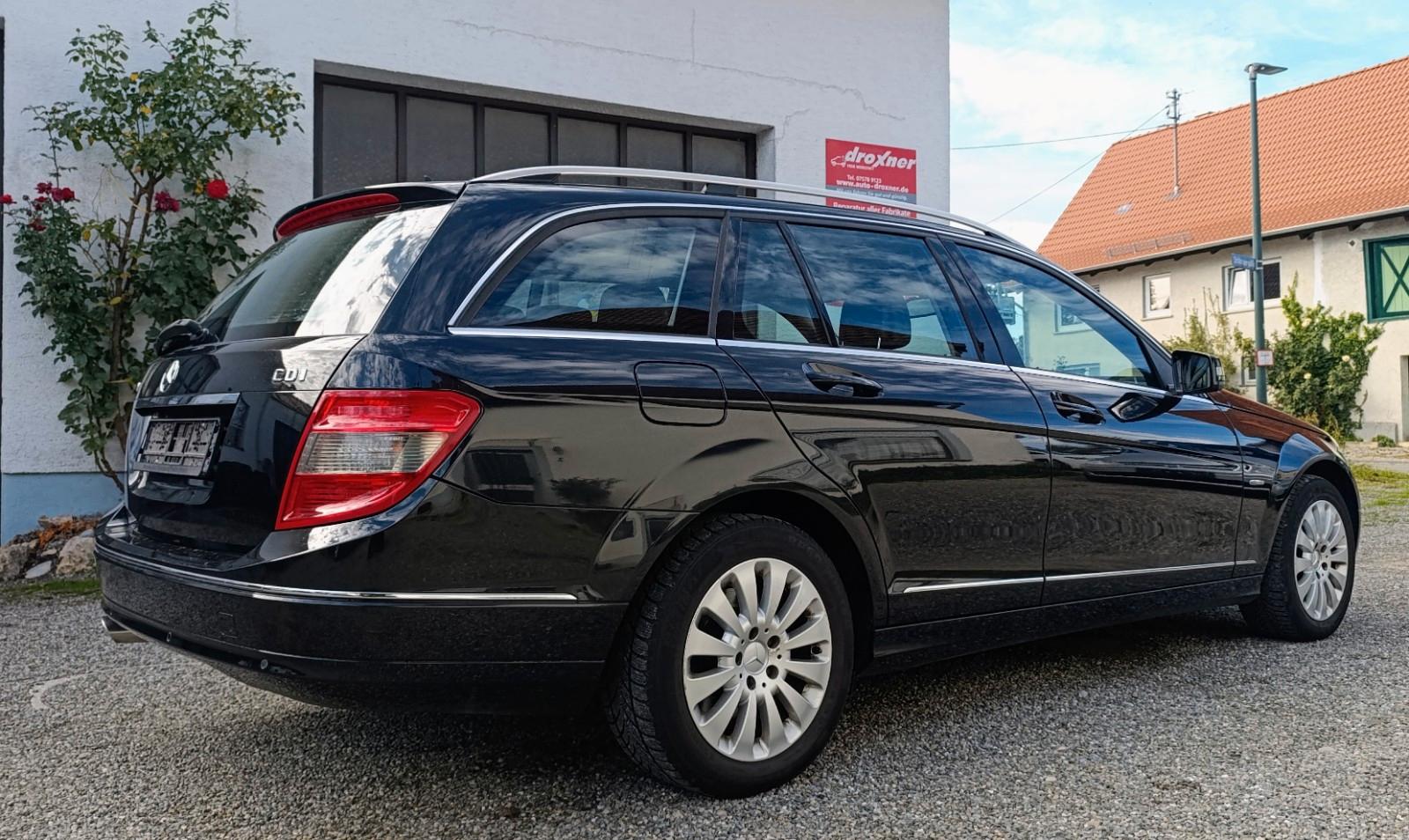 Mercedes-Benz C220 2011 — photo 5