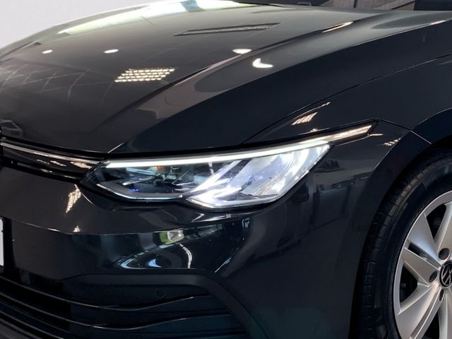 Golf VIII Variant 2.0 TDI LIFE LED+DCP+APP+NAVI+
