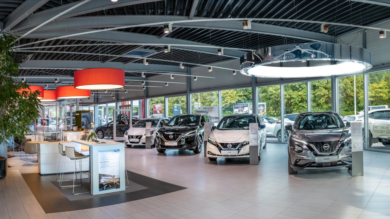 showroom-image-bottom