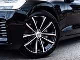 Volvo V60 T6 Kombi Plus Dark Plug-In Hybrid AWD - Volvo V60 in Wuppertal