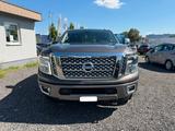 Nissan Titan XD Platinum Reserve 5.0 V8 Cummin - Nissan mit Diesel-Antrieb: 8
