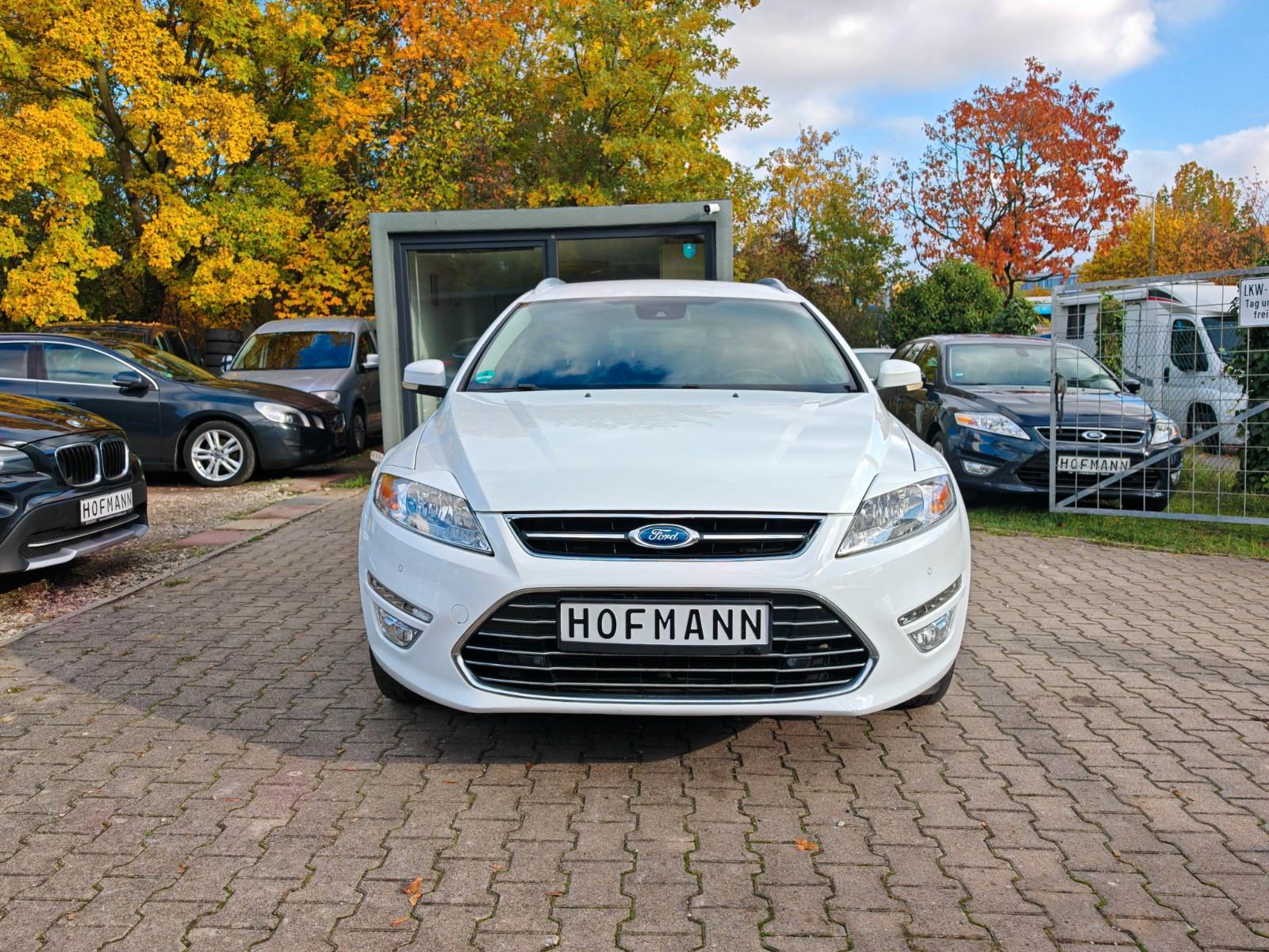Ford Mondeo 2014 — rear view