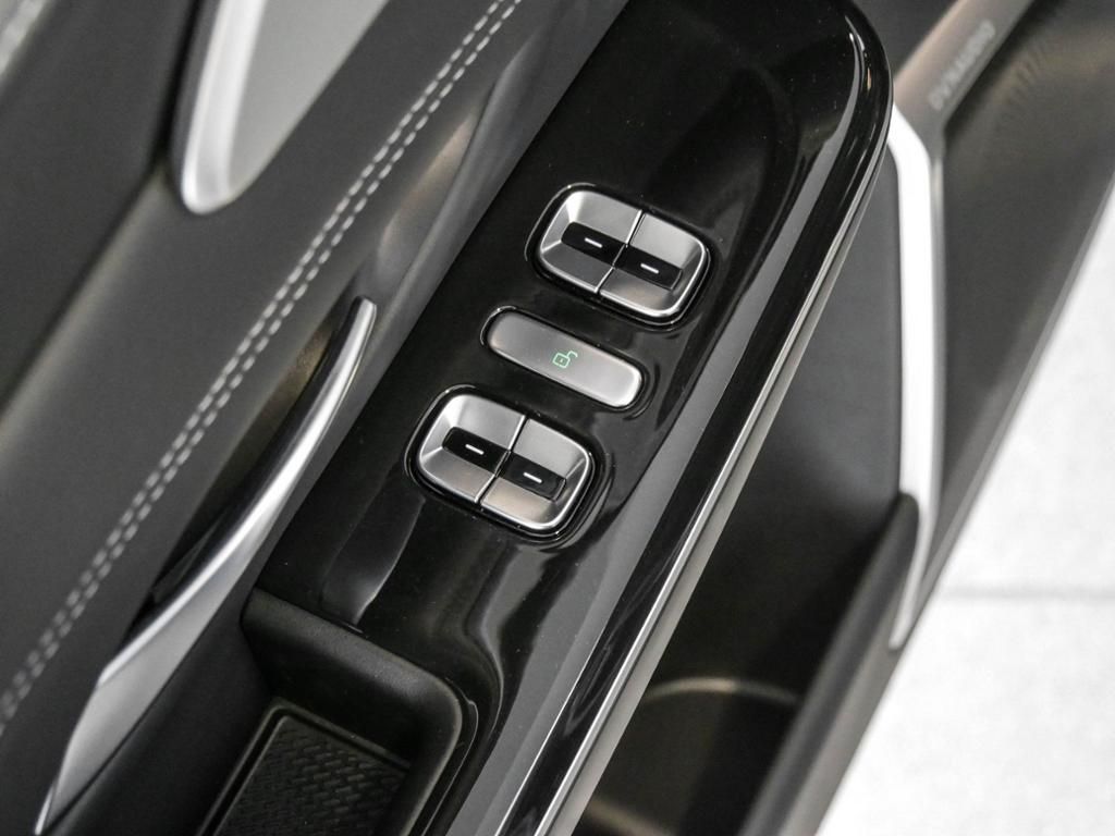 XPENG G9
