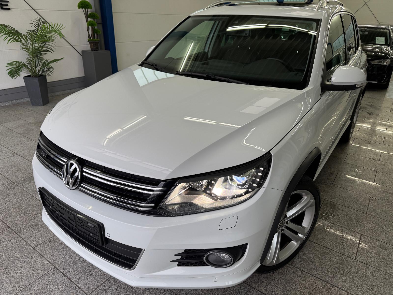 Volkswagen Tiguan 2.0 TDI*AUTO*R-LIN*4M*PANO*RFK*DYNA*BI-XN
