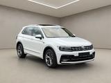Volkswagen Tiguan 2.0 TSI Aut. R-Line Highline 4Motion - Volkswagen Tiguan mit Benzin-Antrieb: Geländewagen, Automatik, 2.0