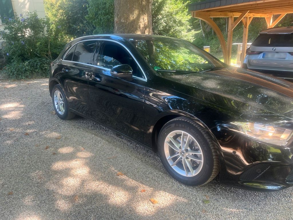 Image of Mercedes-Benz A 200