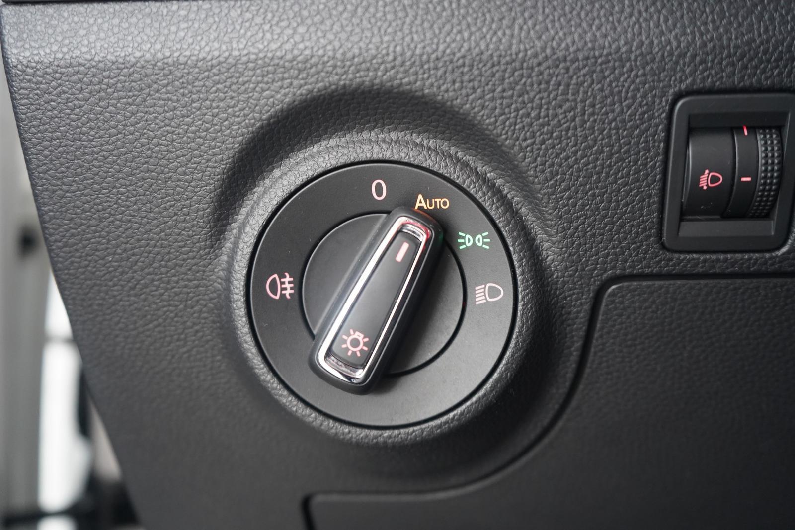 Seat Ibiza 1.0 TSI DSG Navi Beats ACC Sitzheizung