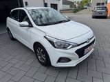Hyundai i20 Trend"Navi Kamera"8 Fach Alufelgen - Hyundai: Alufelgen