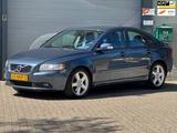 Volvo S40 2.0 D3 Momentum - 5 cilinder - - Volvo S40: Momentum