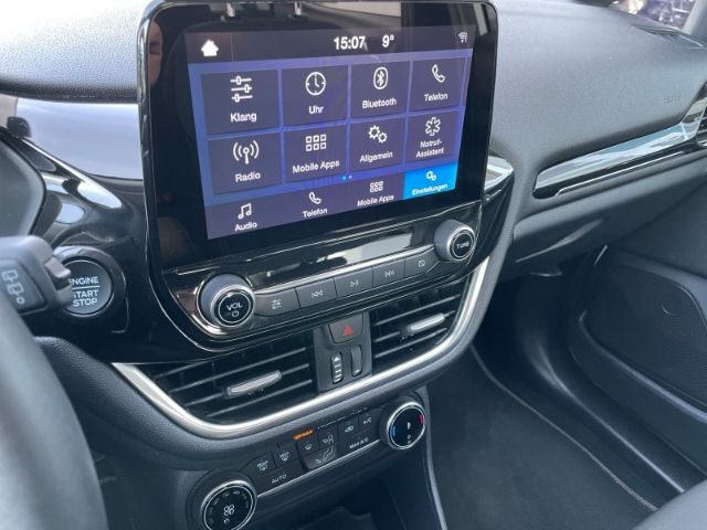 Fahrzeugabbildung Ford Fiesta 1.0 EcoBoost Titanium DAB, Tempomat, Klim