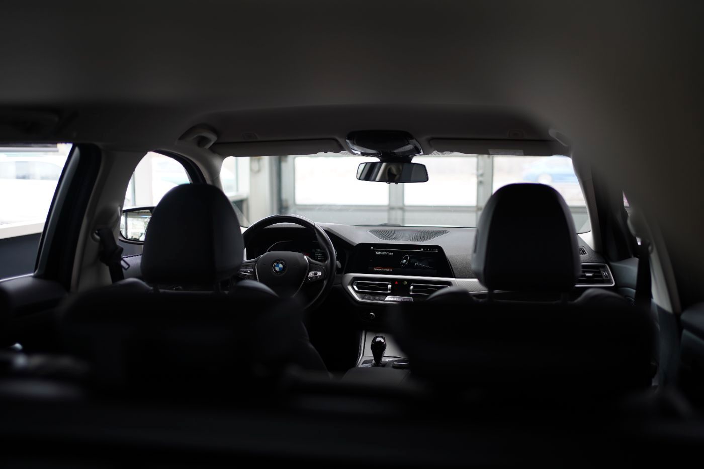 Fahrzeugabbildung BMW 320d Advantage +Teilleder+Live Cockpit Prof.+PDC