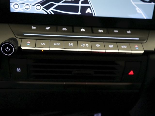 Astra L LIM ELEGANCE+NAVI+RÜCKFAHRKAMERA+SITZ-/L