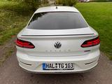 Volkswagen Arteon 2.0 TSI 206kW DSG 4MOTION R-Line R-Line - weiße Volkswagen Arteon