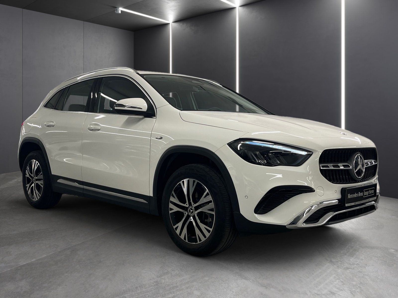 Fahrzeugabbildung Mercedes-Benz GLA 250 e Progressive*LED*Kamera*Easy-Pack*11kW*
