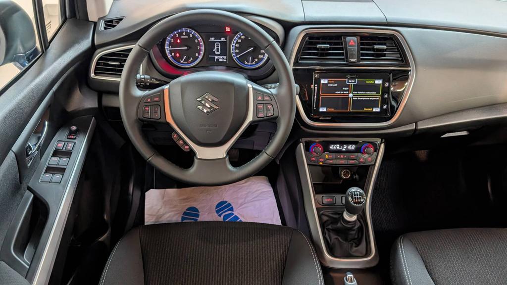 Suzuki (SX4) S-Cross