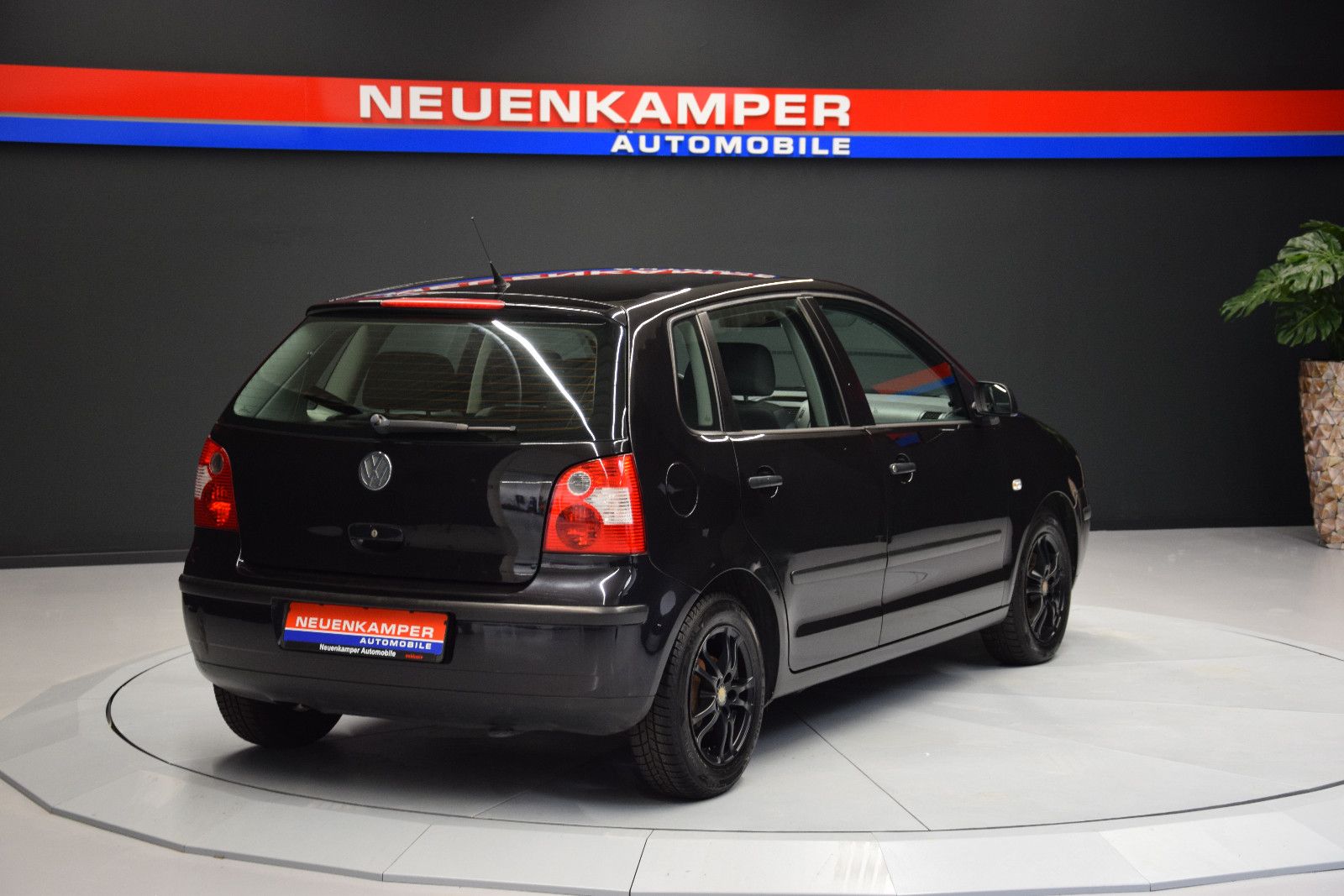 Fahrzeugabbildung Volkswagen Polo 1.2 Basis Radio *TÜV 07/2027*