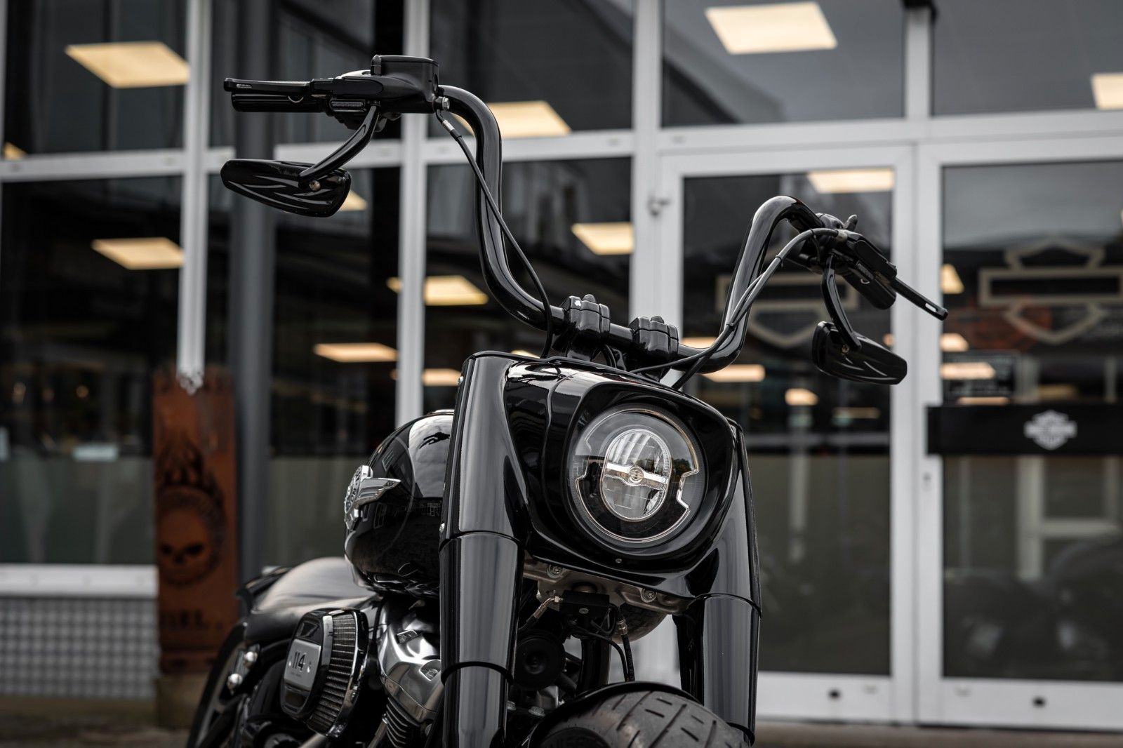 Fahrzeugabbildung Harley-Davidson FLFBS FAT BOY SOFTAIL 114 -JEKILL&HYDE-