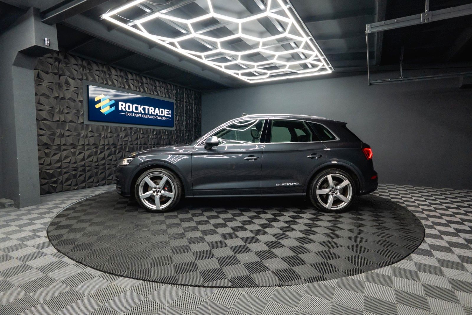 Fahrzeugabbildung Audi SQ5 3.0 TFSI quattro | Pano | Virtual | ACC | 21