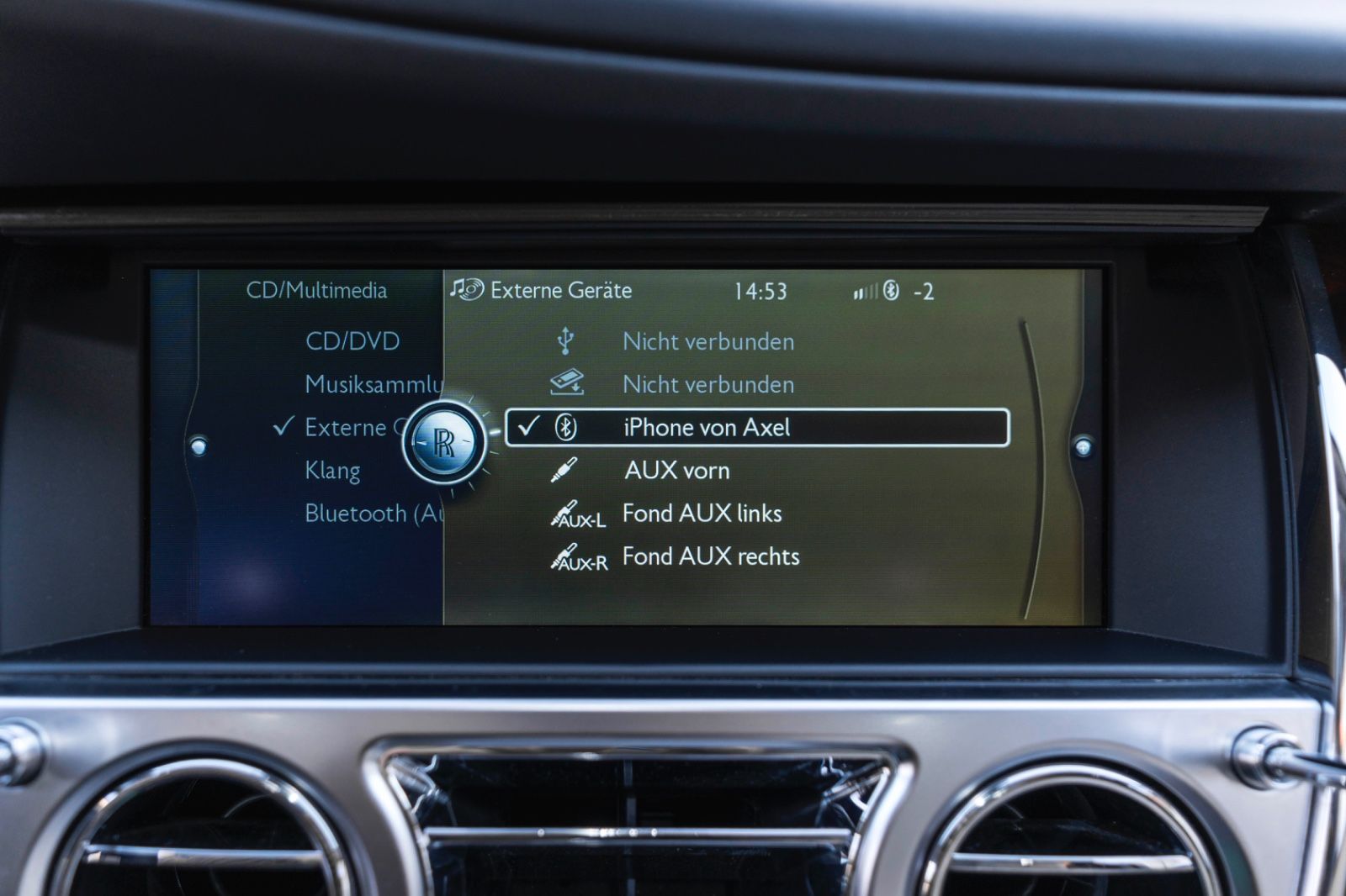 Fahrzeugabbildung Rolls-Royce Ghost V12 TWO TONE FACELIFT STERNHIMMEL KÜHLBOX