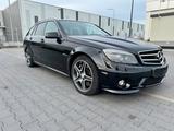 Mercedes-Benz C 63 AMG C 63 T AMG AMG - gebrauchte Mercedes-Benz C 63 AMG aus dem Jahr 2010
