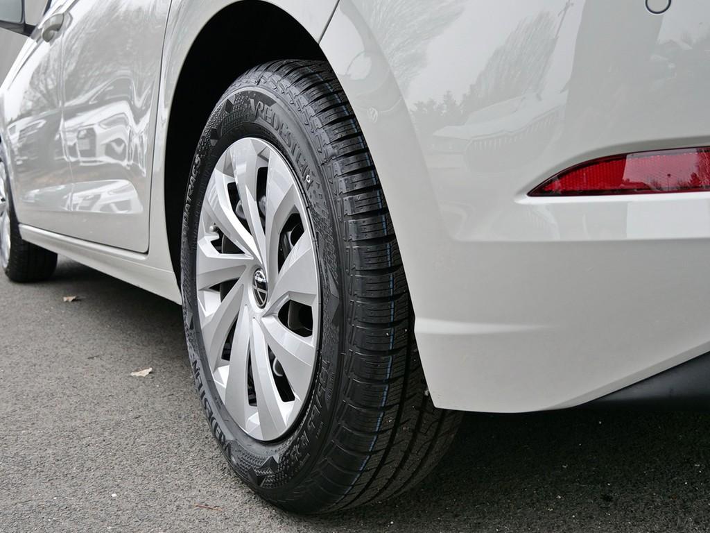 Volkswagen Polo Life 1.0 l 59 kW / 80 PS, миниатюра 5