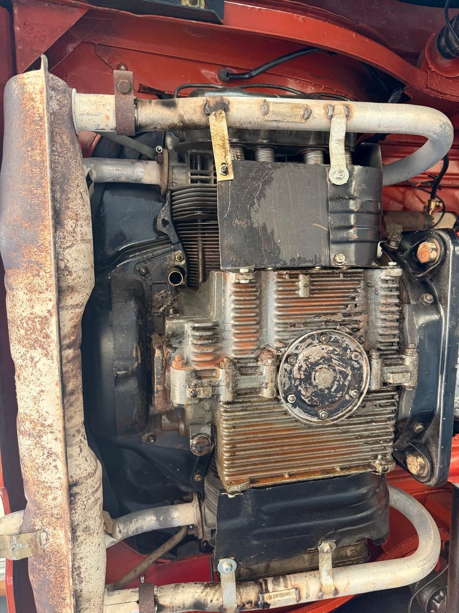 Fahrzeugabbildung Volkswagen T1 Samba 9-Sitzer Faltdach mit Panoramafenstern