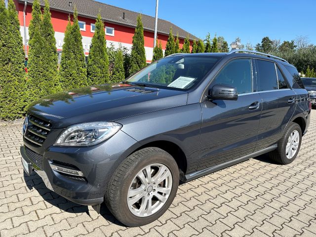 Mercedes-Benz ML  250 CDI BlueTec Aut. / LEDER / NAVI / XENON