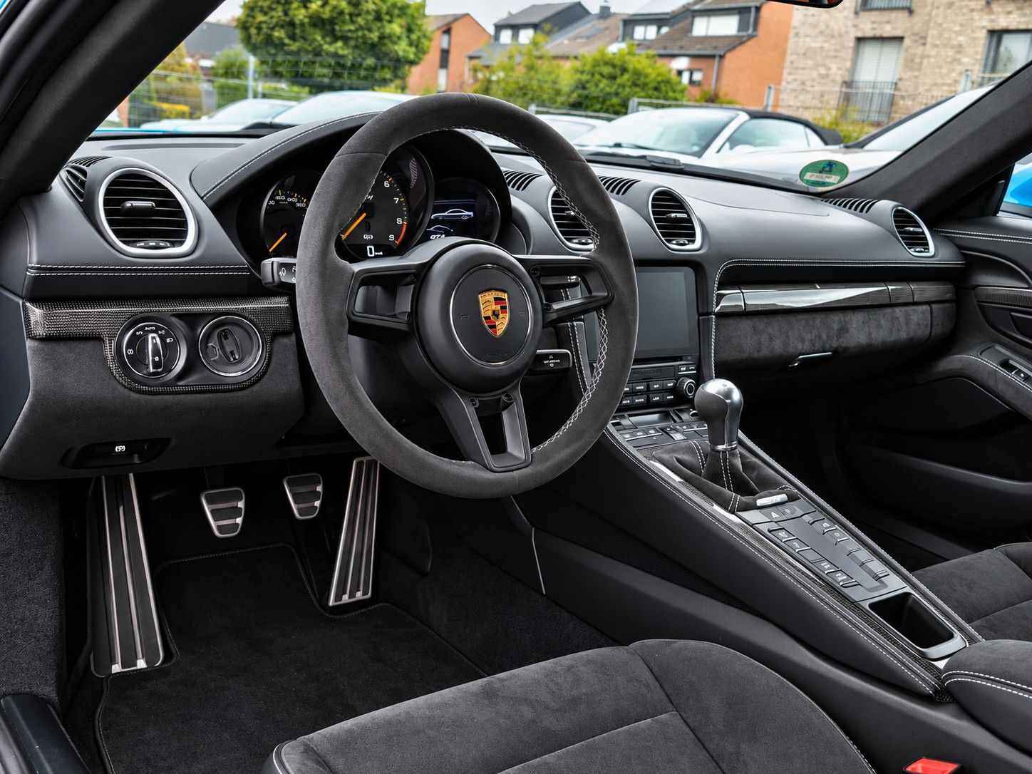 Fahrzeugabbildung Porsche Cayman GT4/BRD/2.Hd/Carbon/Akrapovic