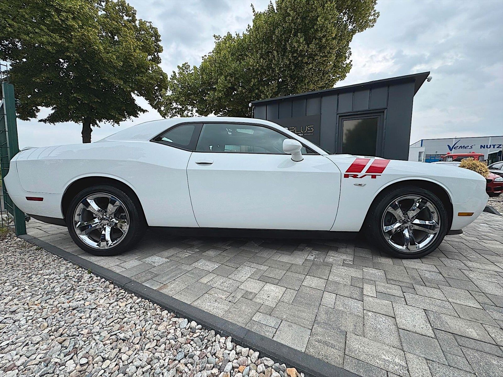 Fahrzeugabbildung Dodge Challenger 5.7 V8 HEMI R/T Sport Original 18tkm!
