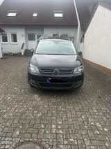 Volkswagen Sharan 2.0 TDI SCR 135kW DSG Highline Highline - VW Sharan Gebrauchtwagen in Karlsruhe