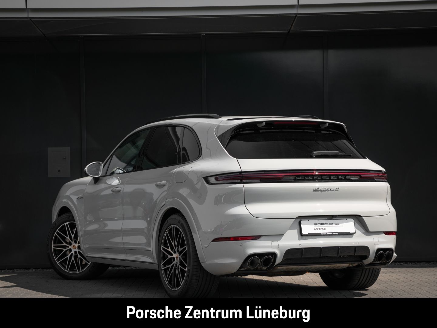 Porsche Cayenne S E-Hybrid InnoDrive HA-Lenkung Head-Up imagem 3