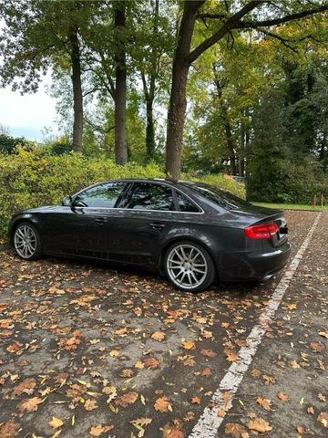 Audi A4 B8 3.0 TDI 239 PS|QUATTRO|19ZOLL