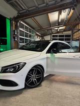 Mercedes-Benz CLA 200 Shooting Brake - - Mercedes-Benz CLA 200 Shooting Brake in Stuttgart