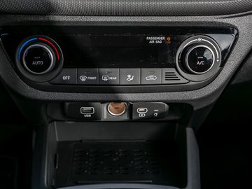Hyundai i10 1.0 Trend Kamera Navi Spurhalteassistent